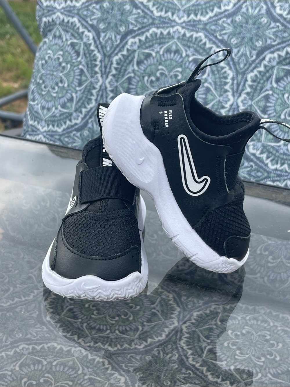 Nike Flex Runner Slip-On Toddler Sneakers